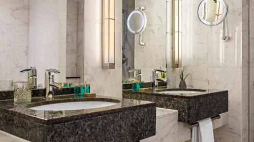 Suite Grand - No fumadores del hotel Crowne Plaza Berlin City Centre, An Ihg. Foto 3