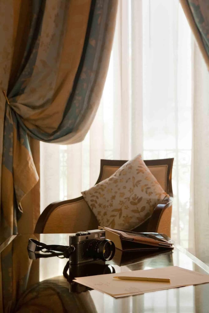 Suite Junior del hotel Royal Hotel Oran-MGallery