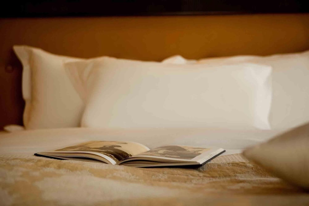 Suite Junior del hotel Royal Hotel Oran-MGallery. Foto 1