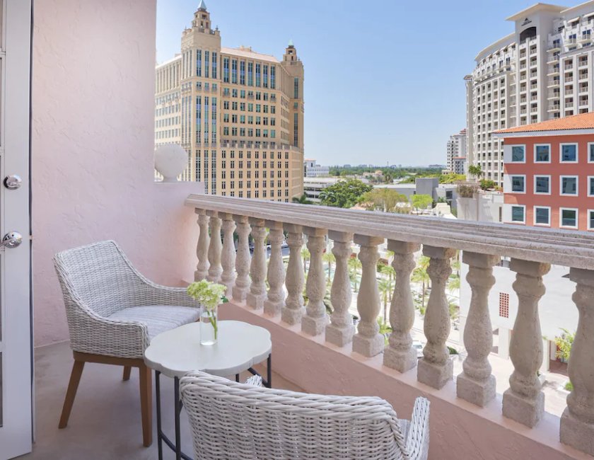1 King Bed with Balcony del hotel Hyatt Regency Coral Gables. Foto 7