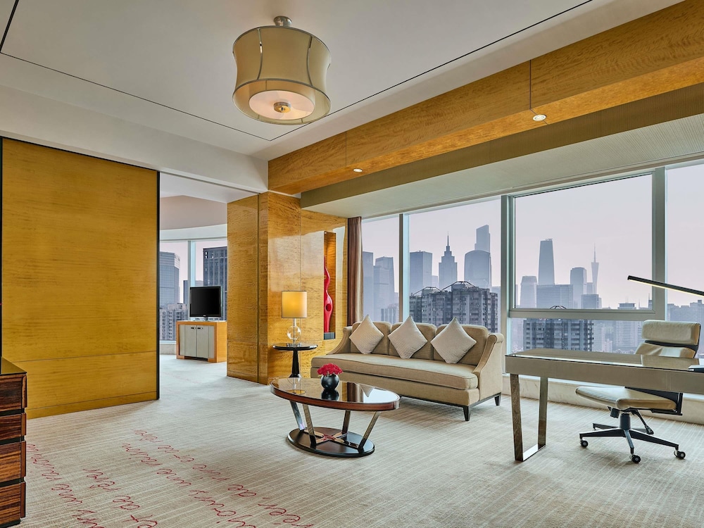 Suite del Artista del hotel Sofitel Guangzhou Sunrich. Foto 3
