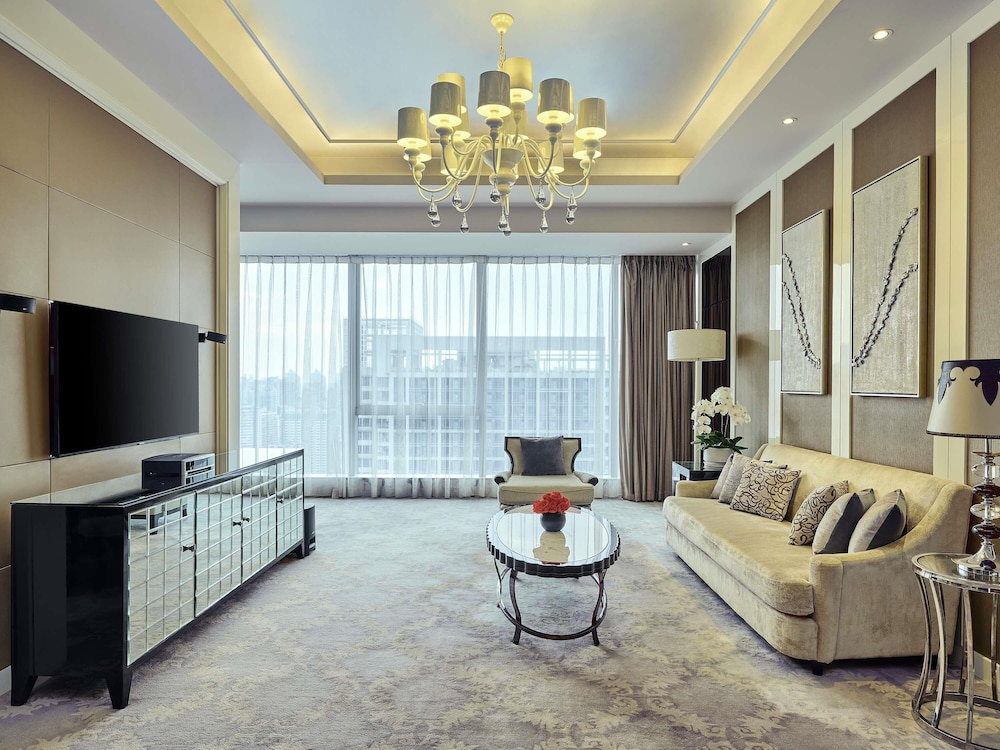 SUITE OPERA, 1 Cama King del hotel Sofitel Guangzhou Sunrich. Foto 3