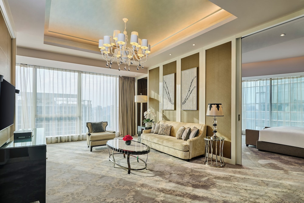SUITE OPERA, 1 Cama King del hotel Sofitel Guangzhou Sunrich. Foto 5