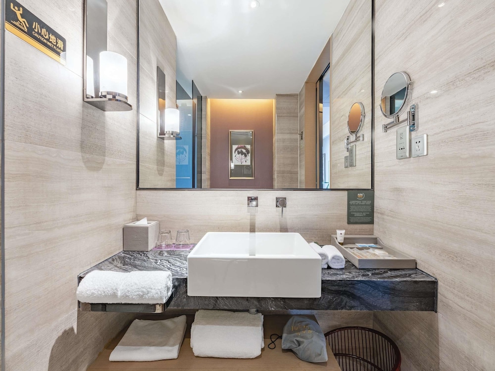 Habitación superior, 2 camas individuales del hotel Grand Mercure Jinan Sunshine. Foto 5