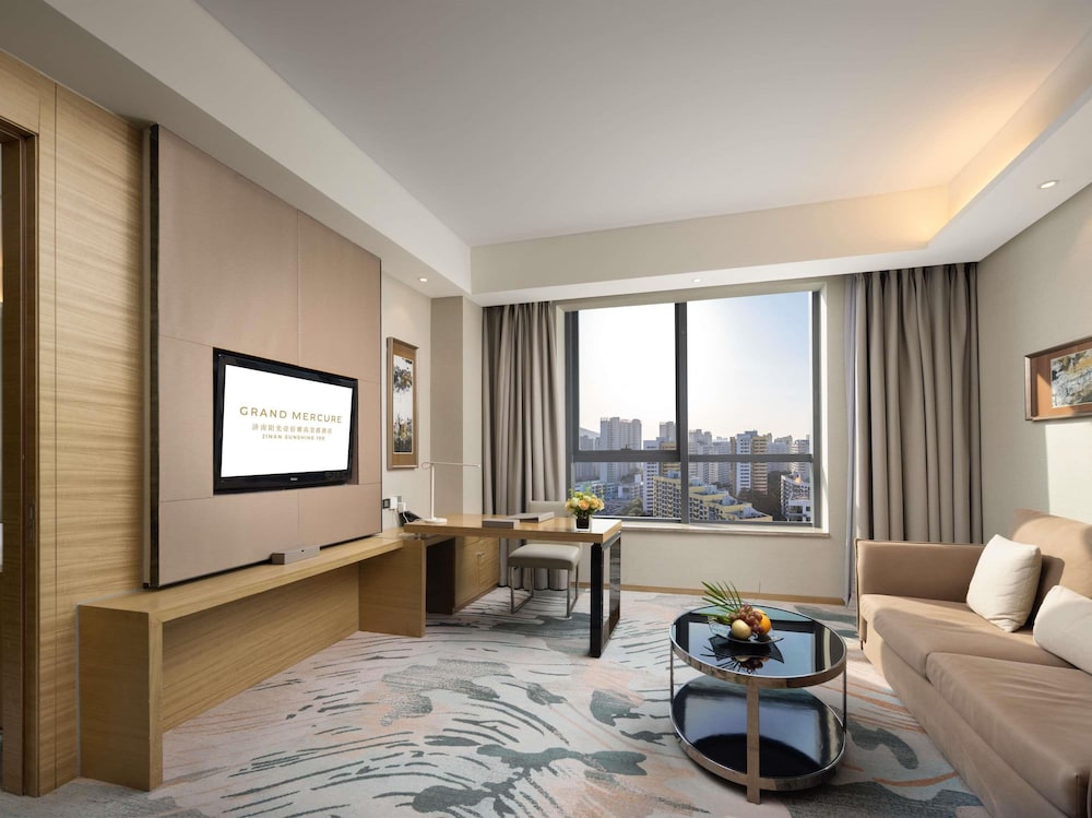 Suite Deluxe, 1 cama de matrimonio grande del hotel Grand Mercure Jinan Sunshine