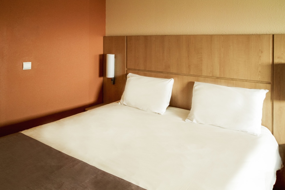 Habitación Estándar con 1 cama doble del hotel Ibis Constantine. Foto 4