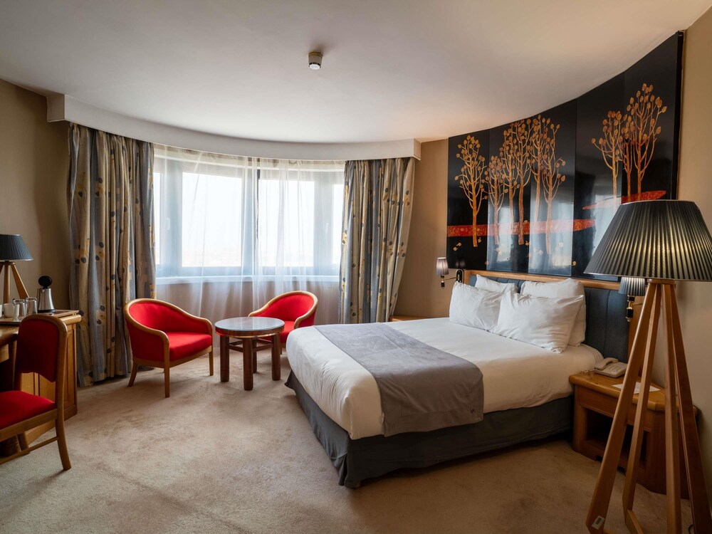Suite superior, 1 cama de matrimonio grande del hotel Mercure Alger Aeroport
