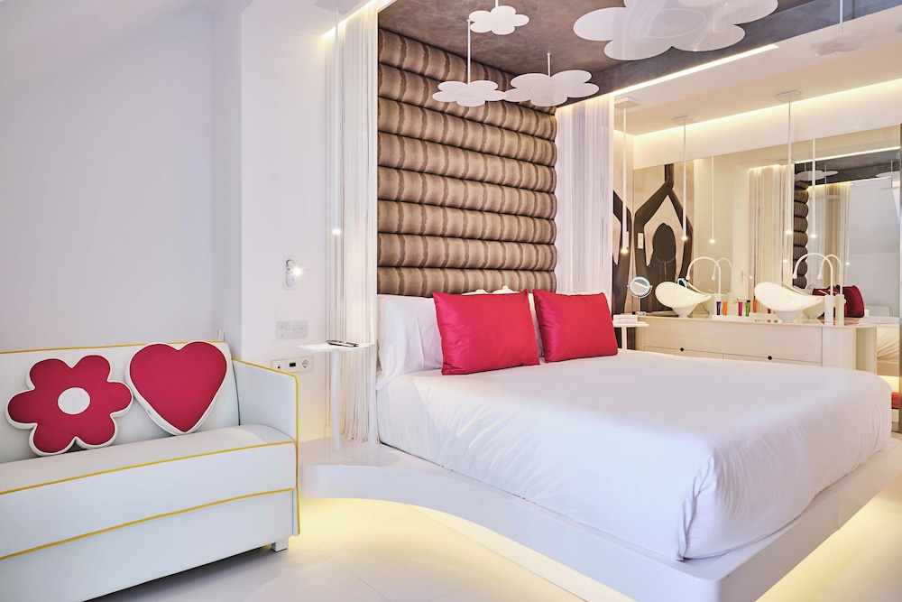 Flower Deluxe Extra Room del hotel Five Flowers and Spa Formentera