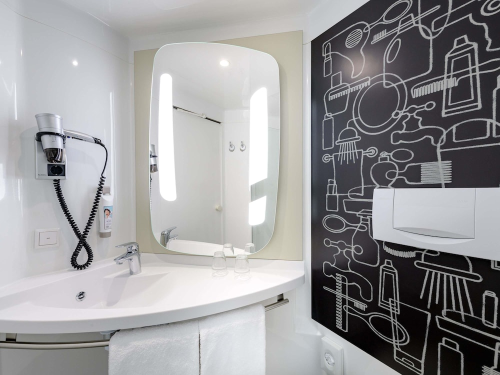 Habitación Estándar con 1 cama doble del hotel Ibis Muenster City. Foto 5
