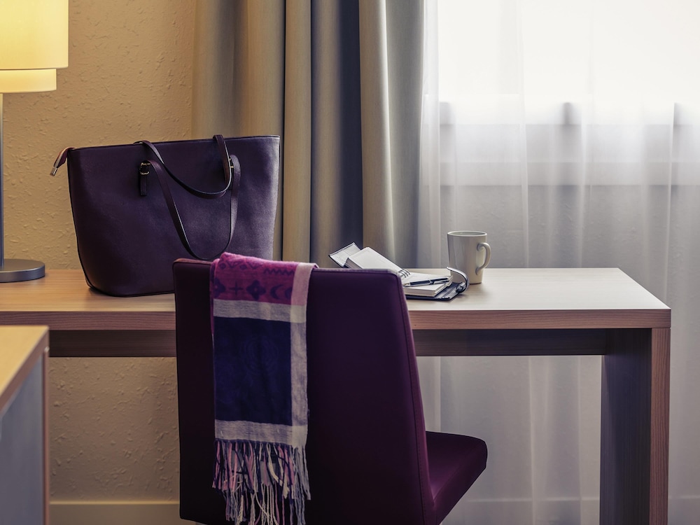 Habitación Standard con dos camas individuales del hotel Fuerther Mercure Nuernberg West. Foto 4