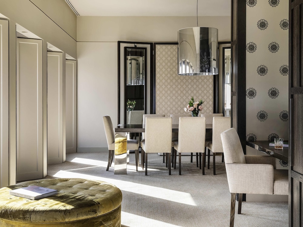 OPERA SUITE RESIDENCE del hotel Sofitel Melbourne On Collins. Foto 1