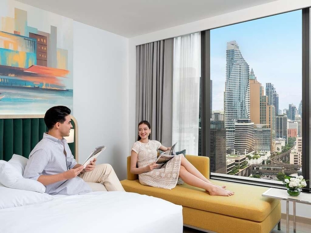 Habitación Ejecutiva con vistas al parque, 2 camas individuales y acceso al salón del hotel Novotel Bangkok Platinum - Sha Extra Plus. Foto 4