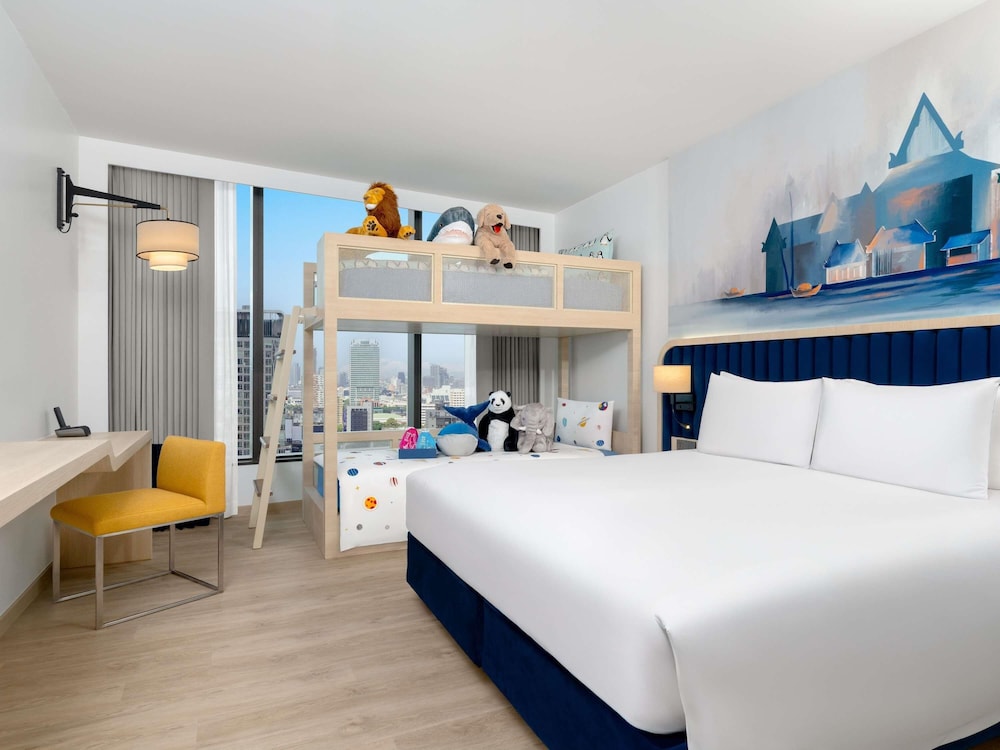 Habitación Familiar del hotel Novotel Bangkok Platinum - Sha Extra Plus. Foto 3