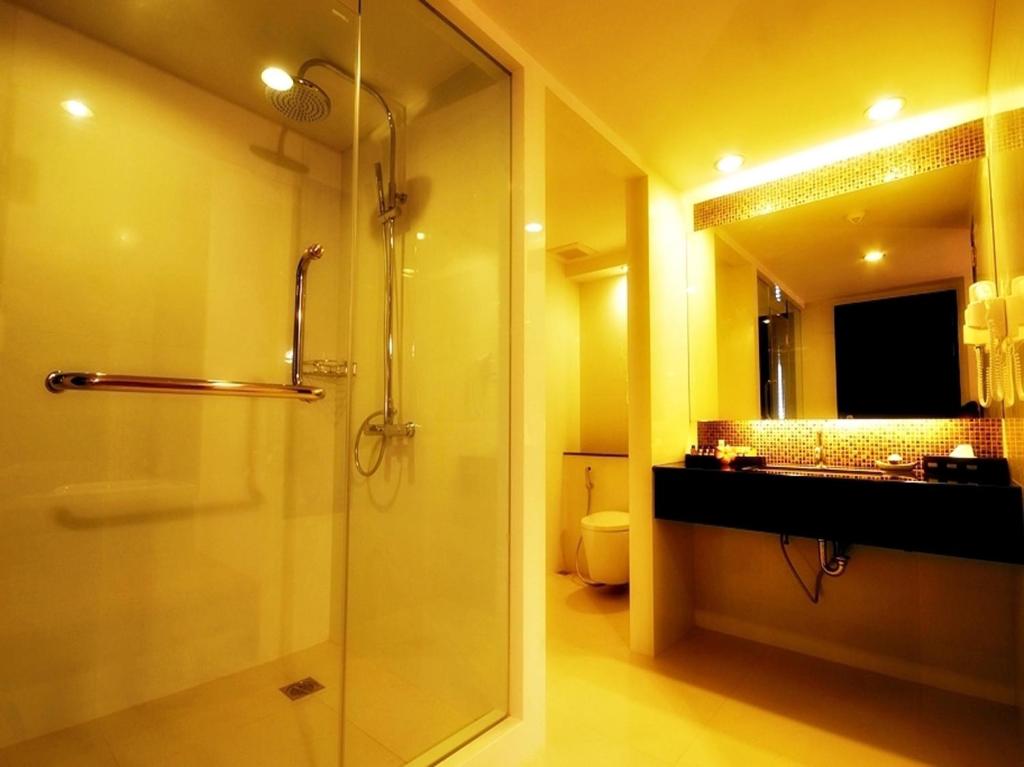 Grand Deluxe room del hotel Nouvo City. Foto 3
