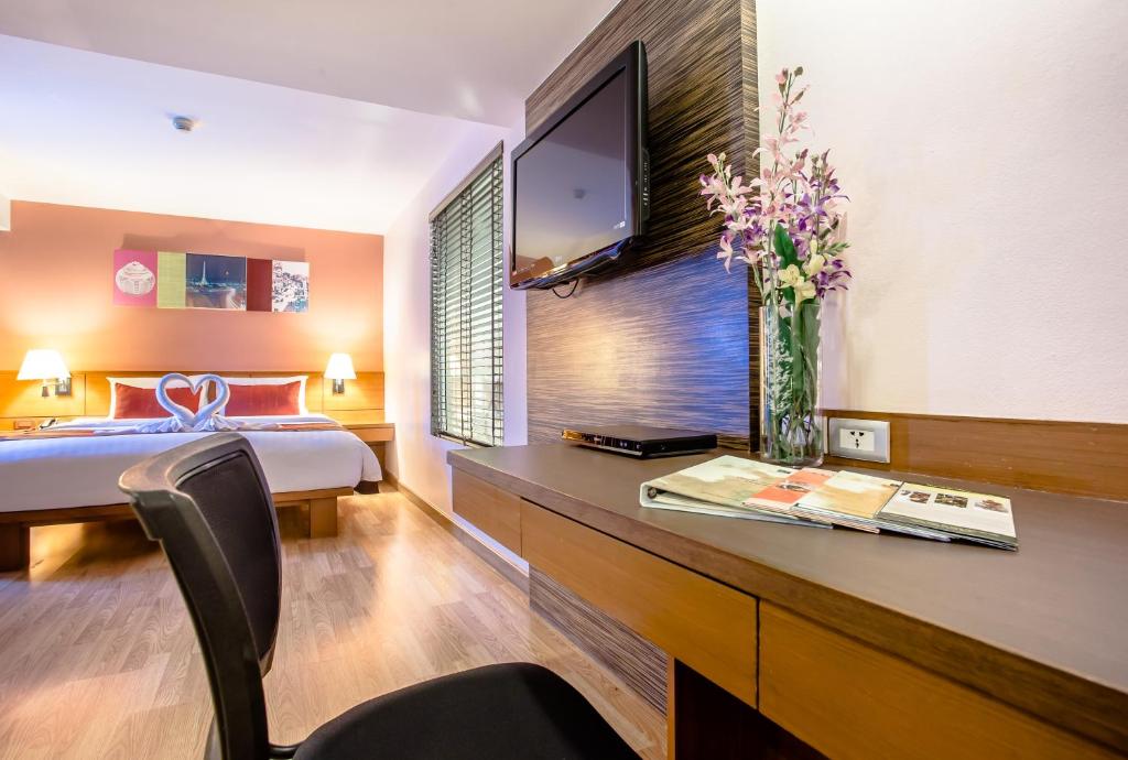 Diplomat Room del hotel Nouvo City. Foto 1