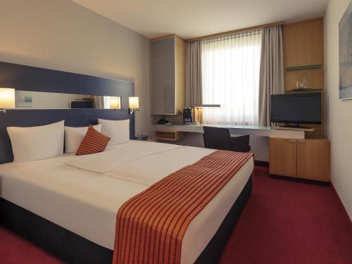 Habitación Doble Privilege del hotel Mercure Düsseldorf City Nord. Foto 3
