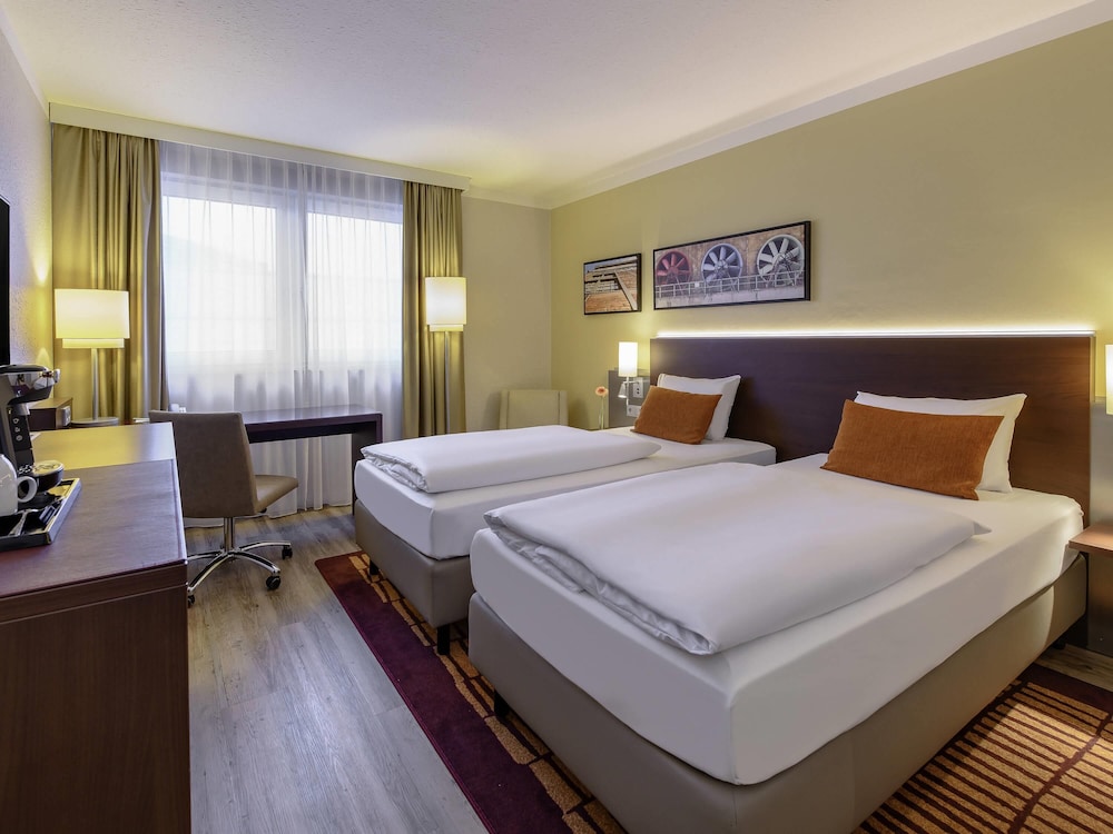 Habitación Standard con 2 camas individuales del hotel Mercure Duisburg City