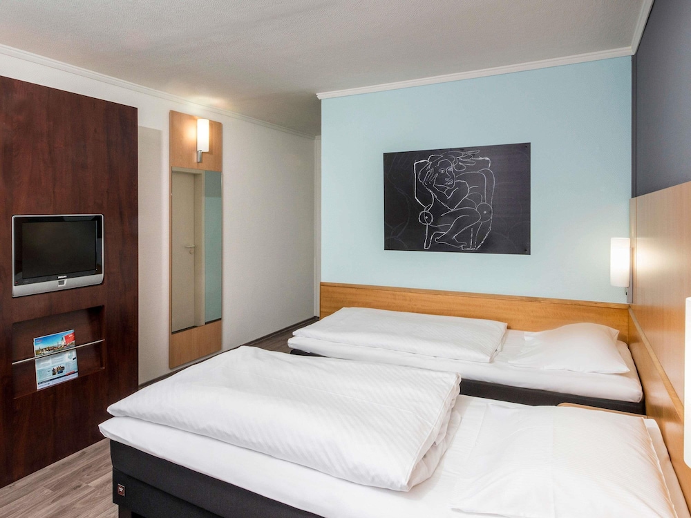 Habitación estándar con 2 camas individuales del hotel Ibis Eisenach
