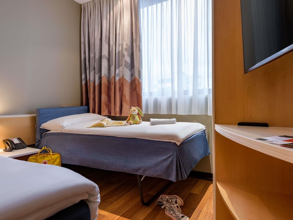 Habitación Estándar con 1 cama doble del hotel Ibis Heilbronn City. Foto 5