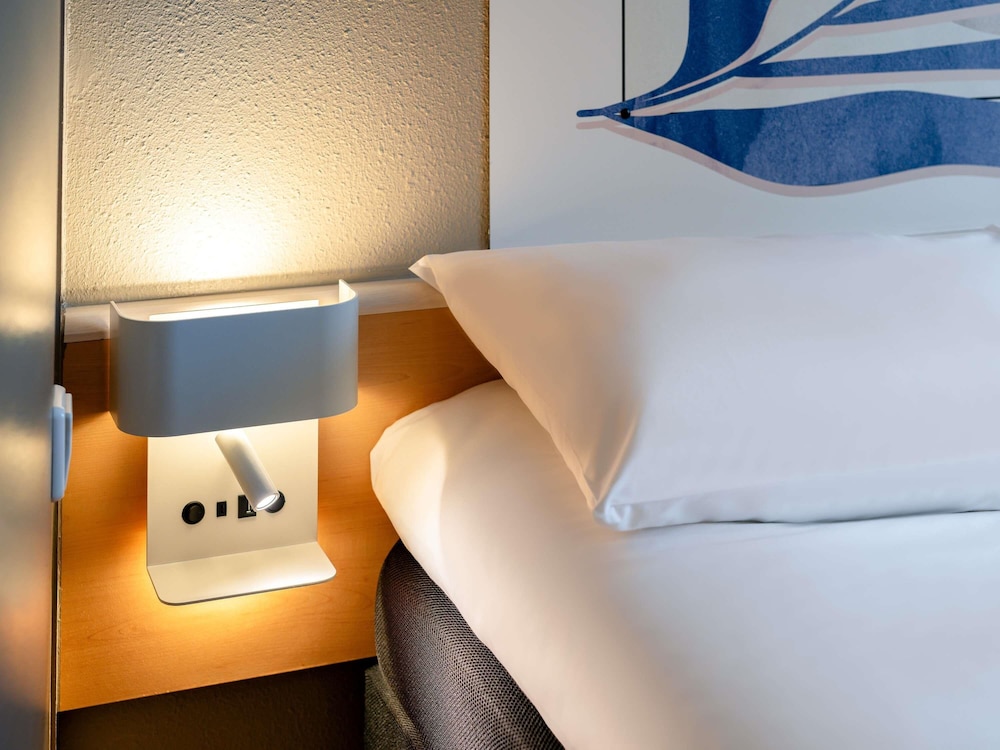 Habitación Estándar con 1 cama doble del hotel Ibis Heilbronn City. Foto 10