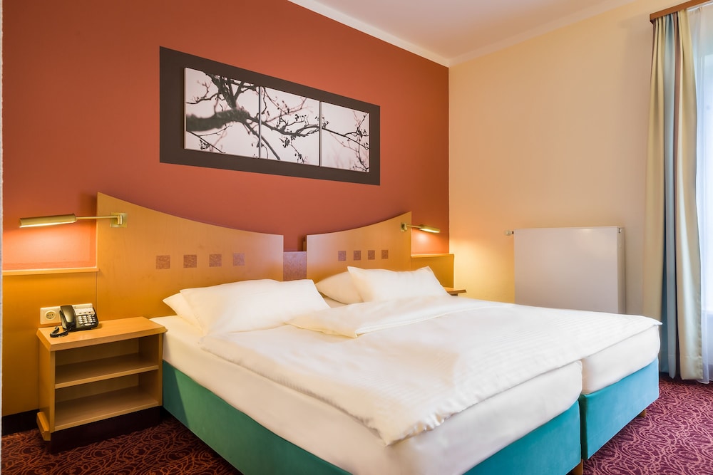 Habitación Standard con 1 cama individual del hotel Mercure Ingolstadt. Foto 5