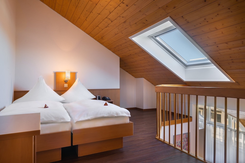 Apartamento Lujo 2 Camas individuales 1 Cama doble kitchenette Normal del hotel Acora Karlsruhe Zentrum Living The City