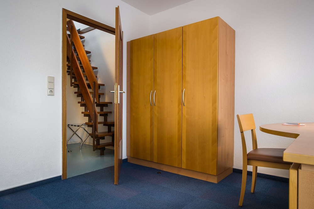 Apartamento estándar, 1 cama doble del hotel Acora Karlsruhe Zentrum Living The City. Foto 3