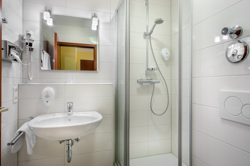 Apartamento Business, 1 cama individual del hotel Acora Karlsruhe Zentrum Living The City. Foto 4