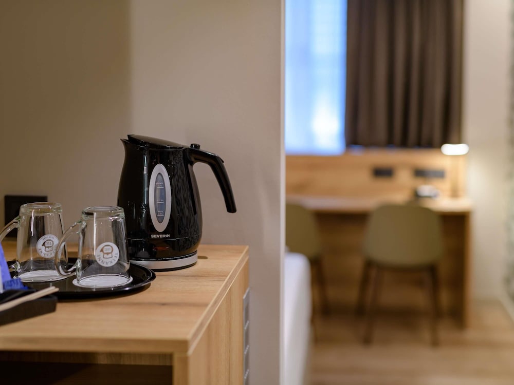 Habitación estándar con dos camas individuales del hotel Mercure München Altstadt. Foto 4