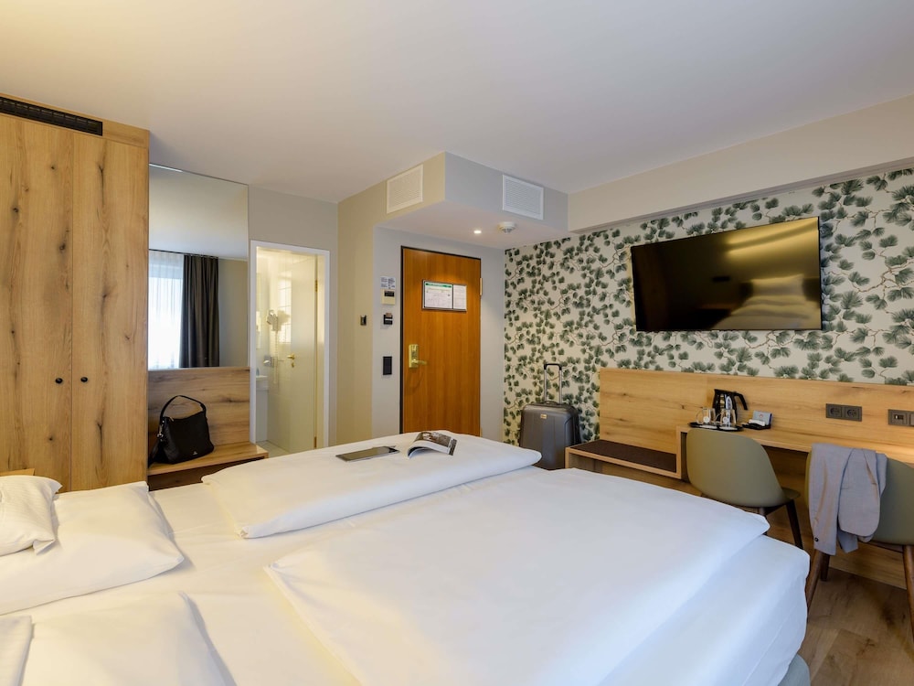 Habitación Estándar con cama doble del hotel Mercure München Altstadt. Foto 4