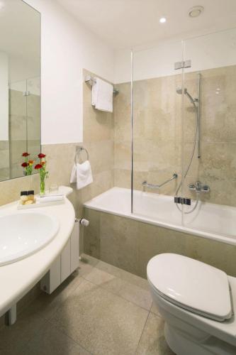 Habitación Doble Estándar - 1 o 2 camas del hotel Eden Wolff. Foto 4