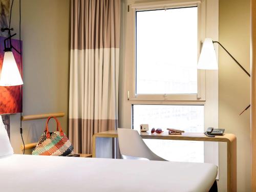 Habitación Doble Estándar del hotel Ibis Muenchen City. Foto 16