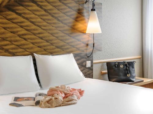 Habitación Doble Estándar del hotel Ibis Muenchen City. Foto 22