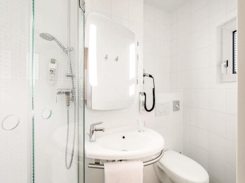 Habitación Individual del hotel Ibis Muenchen City. Foto 5