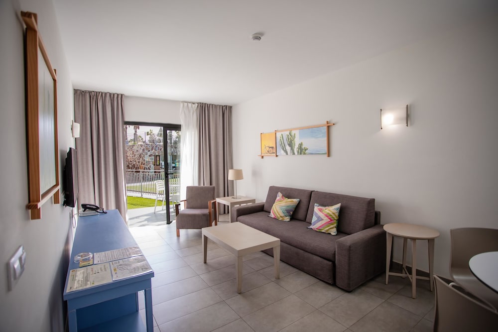 Bungalow superior, 1 habitación del hotel Caybeach Princess. Foto 9