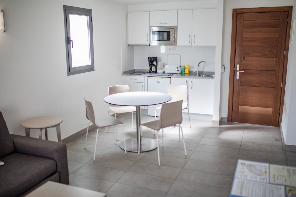 Bungalow Deluxe, 1 habitación, acceso a la piscina del hotel Caybeach Princess. Foto 7