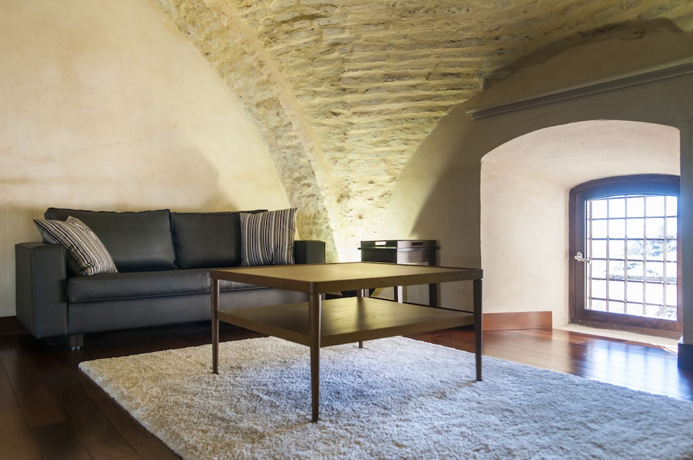 Suite junior del hotel Convento Aracena and Spa. Foto 2