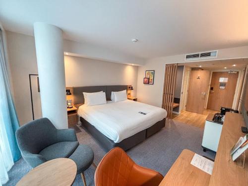 Habitación Premium con cama extragrande del hotel Holiday Inn London - Whitechapel