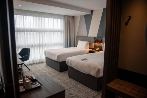 Habitación Doble Estándar - 2 camas del hotel Holiday Inn London - Whitechapel