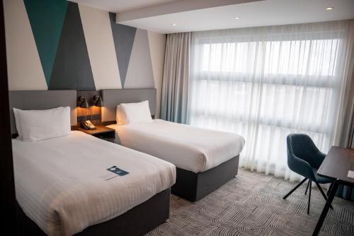 Habitación Doble Estándar - 2 camas del hotel Holiday Inn London - Whitechapel. Foto 1