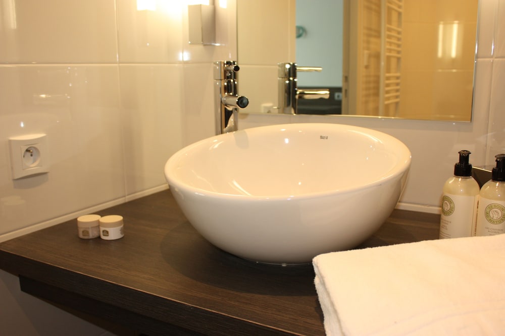 Habitación Clásica con 1 cama doble del hotel Mercure Saint Malo Balmoral. Foto 18