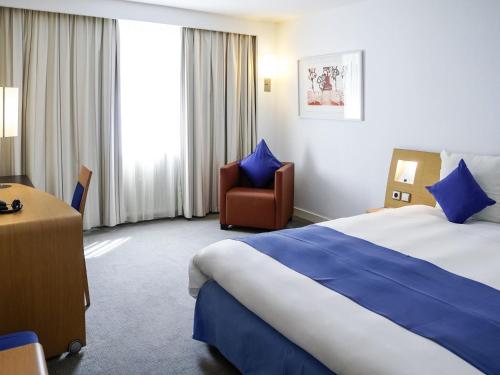 Habitación Doble del hotel Novotel Andorra. Foto 6