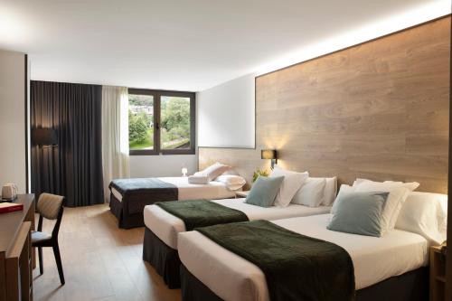 Habitación Familiar del hotel Acta Arthotel. Foto 3