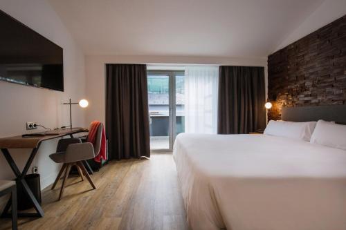 Habitación Doble Deluxe con balcón - 1 o 2 camas del hotel Yomo Centric