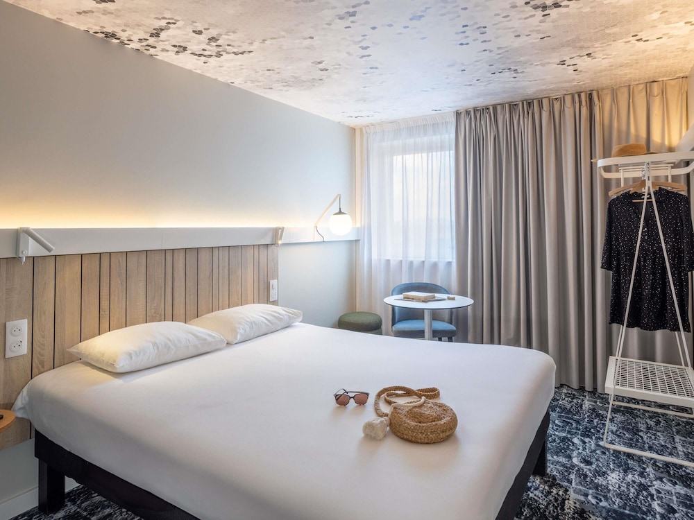 Habitación Estándar con 1 cama doble del hotel IBIS CLERMONT-FERRAND. MONTFERRAND