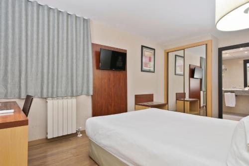 Habitación Doble Interior del hotel Best Andorra Center. Foto 1