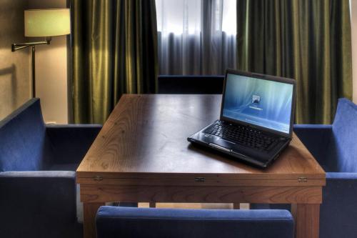 Suite del hotel Zenit Diplomatic. Foto 3
