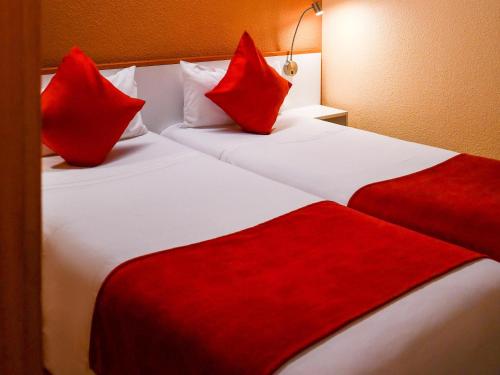 Habitación Cuádruple del hotel Mercure Andorra. Foto 2