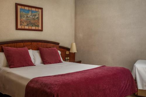 Habitación Triple del hotel Alegria President. Foto 3