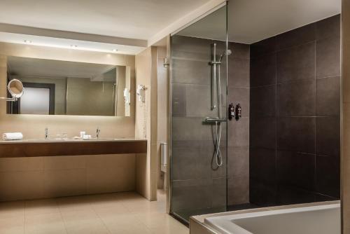 Suite Junior Familiar del hotel Alegria President. Foto 9